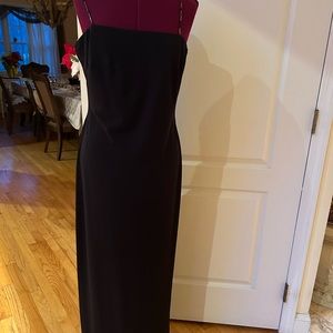 Adrianna by Rachel Kaye Black Evening Gown Size 8 🖤🤍